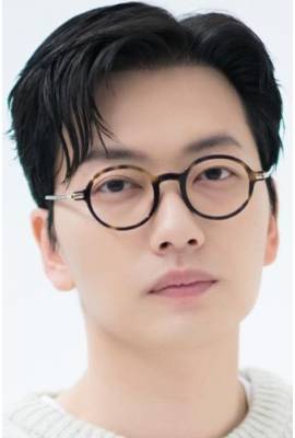 Lee Dong-hwi Profile Photo