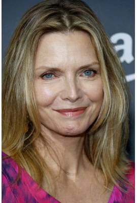 Michelle Pfeiffer Profile Photo