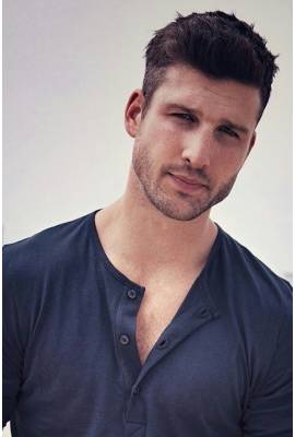 Parker Young Profile Photo
