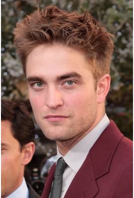 Robert Pattinson Profile Photo