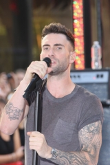Adam Levine Profile Photo