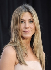Jennifer Aniston Profile Photo