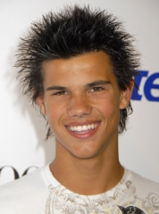 Taylor Lautner