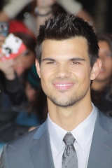 Taylor Lautner Profile Photo