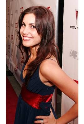 Hot carly pope Carly Pope