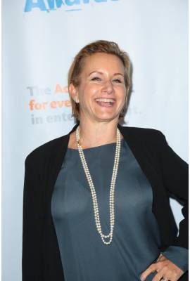 Gabrielle Carteris Profile Photo