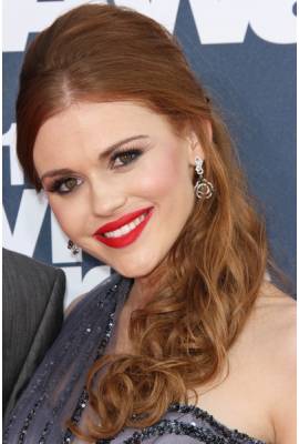 Holland Roden Profile Photo