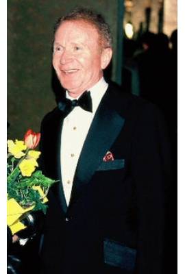 Red Buttons Profile Photo