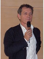 Bernard Giraudeau Profile Photo