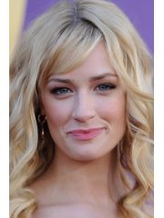 Beth Behrs Profile Photo