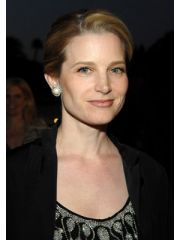 Bridget Fonda Profile Photo
