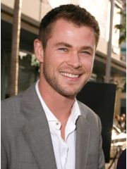 Chris Hemsworth Profile Photo
