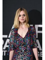 Elle Fanning Profile Photo