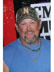 Larry The Cable Guy Profile Photo