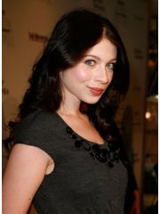 Michelle Trachtenberg Profile Photo