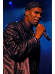 R. Kelly Profile Photo