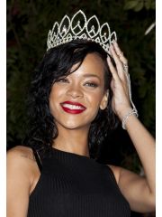 Rihanna Profile Photo