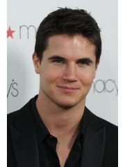 Robbie Amell Profile Photo