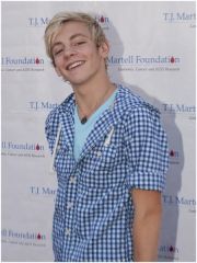 Ross Lynch Profile Photo