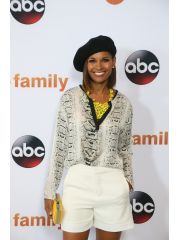 Salli Richardson-Whitfield