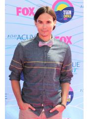 Tyler Blackburn