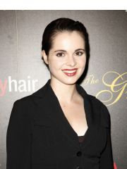 Vanessa Marano Profile Photo