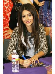 Victoria Justice Profile Photo