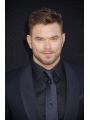 Kellan Lutz Photo